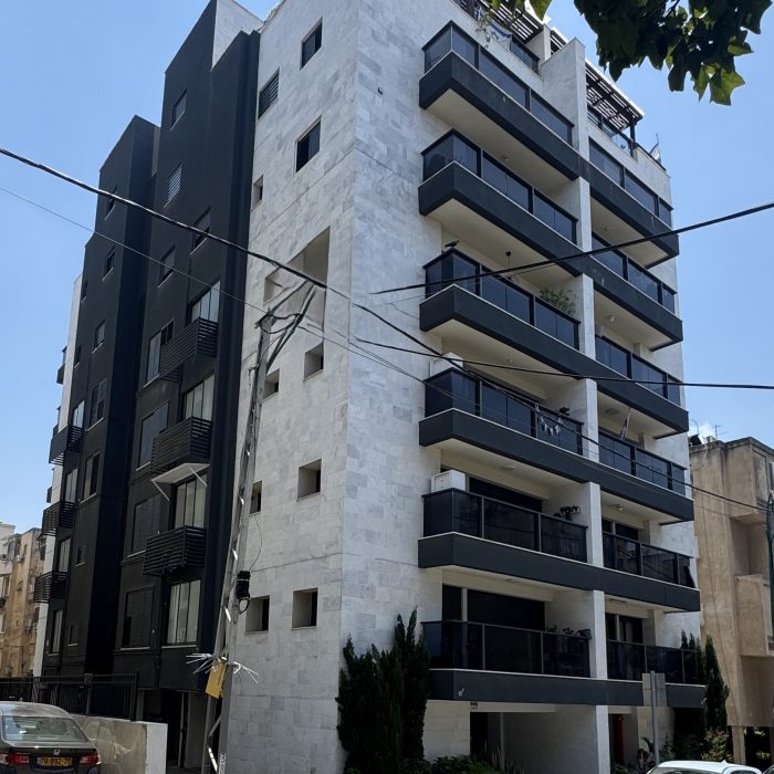 אבשלום 8 ראשלצ