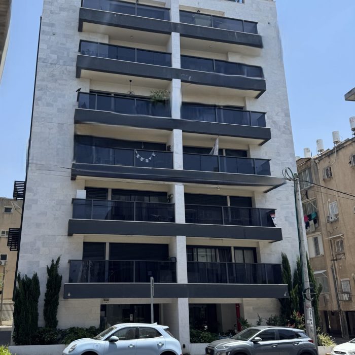 אבשלום 8 ראשלצ